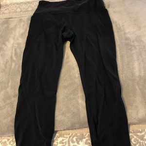 Athleta Salutation Capri